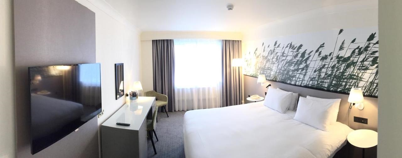 Mercure Daventry Court Hotel